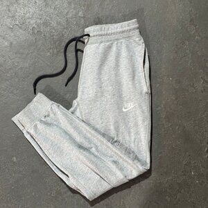 Nike men's trousers